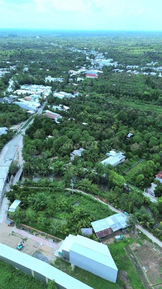 NỀN GIÁ RẺ GẦN CHỢ BÔNG VANG