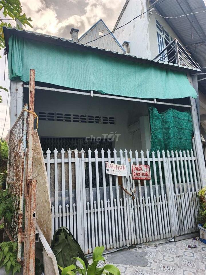 nhà bán hoặc cho thuê