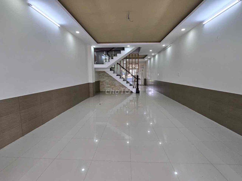 CẦN TIỀN BÁN GẤP