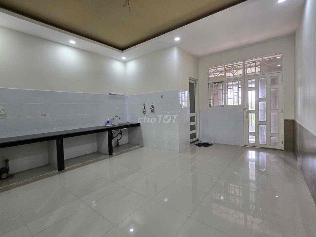 CẦN TIỀN BÁN GẤP