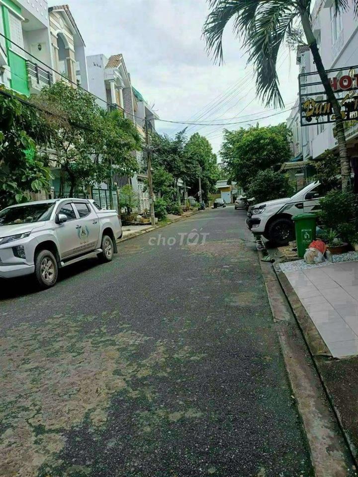 NHÀ 2 LẦU MẶT TIỀN ĐƯỜNG TÚ XƯƠNG -KDC HỒNG PHÁT
