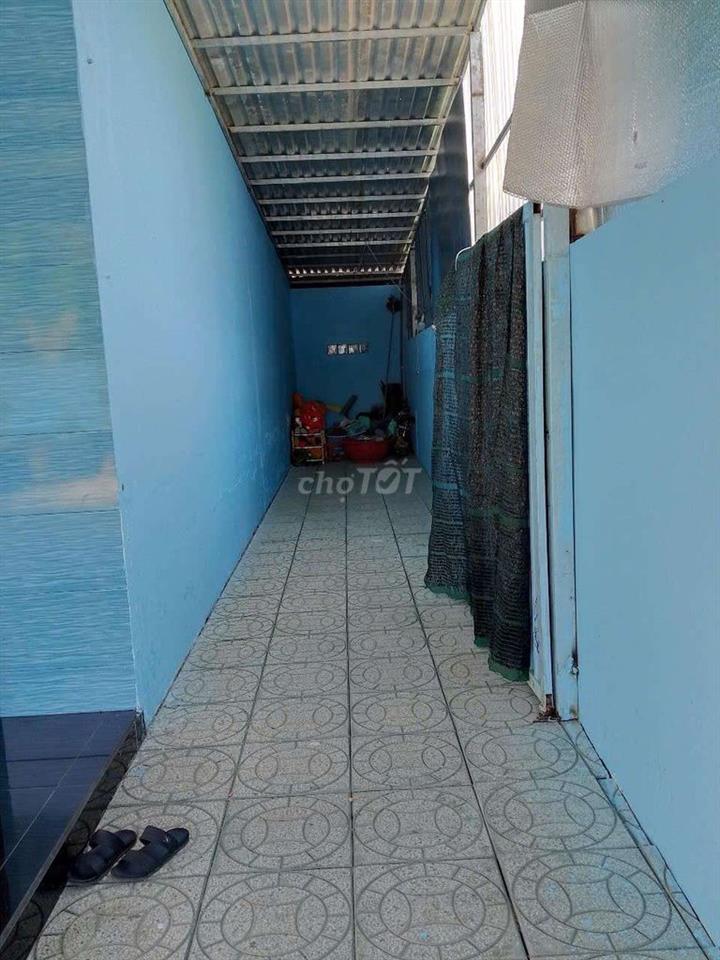 Nhà cấp 4 nội thất cao cấp cách quốc lộ 300m đường xe oto vô toi