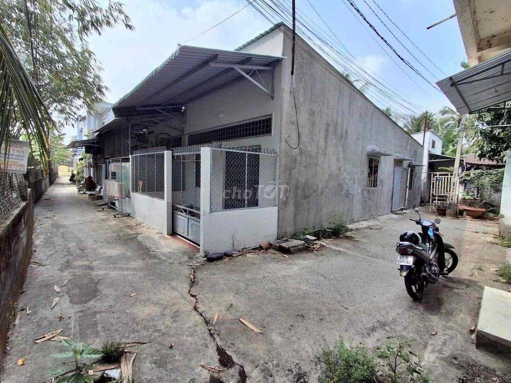 cần bán nhà cấp 4