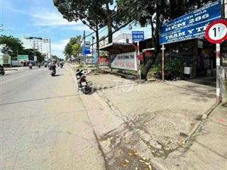 Bán nhà giá rẻ ở trung tâm CMT8