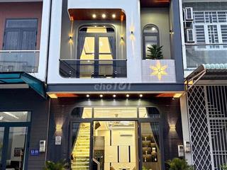 Chính Chủ - bán nhà phố Luxury khu Văn Hoá Tây Đô - Full nội thất