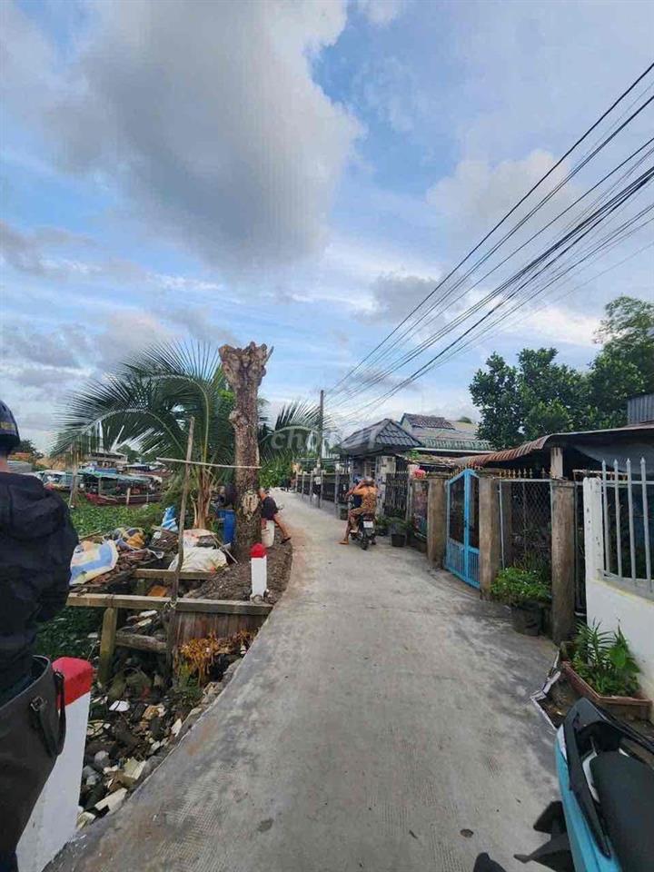 Bán nhà 67,5m2 phường Ba Láng, quận Cái Răng, Cần Thơ