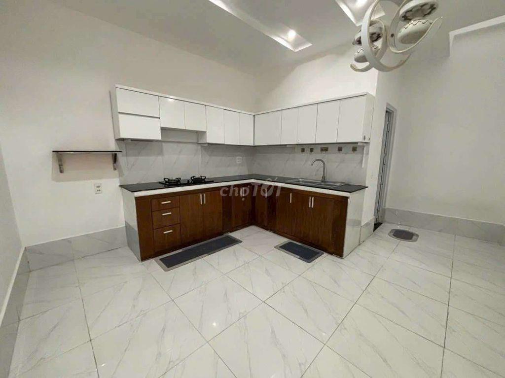 BÁN NHÀ TRỆT LẦU ĐẸP - HẺM 234 HOÀNG QUỐC VIỆT - 3 P. NGỦ (CÓ PN TRỆT)
