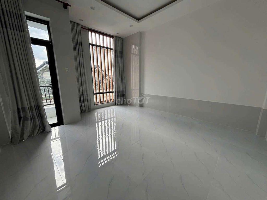 BÁN NHÀ TRỆT LẦU ĐẸP - HẺM 234 HOÀNG QUỐC VIỆT - 3 P. NGỦ (CÓ PN TRỆT)