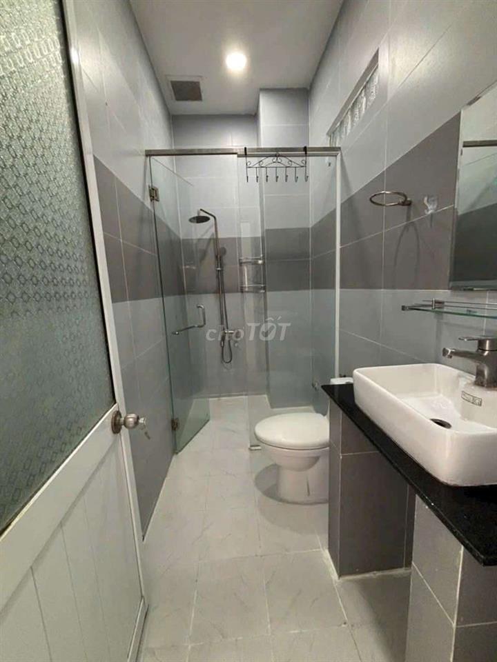 BÁN NHÀ TRỆT LẦU ĐẸP - HẺM 234 HOÀNG QUỐC VIỆT - 3 P. NGỦ (CÓ PN TRỆT)