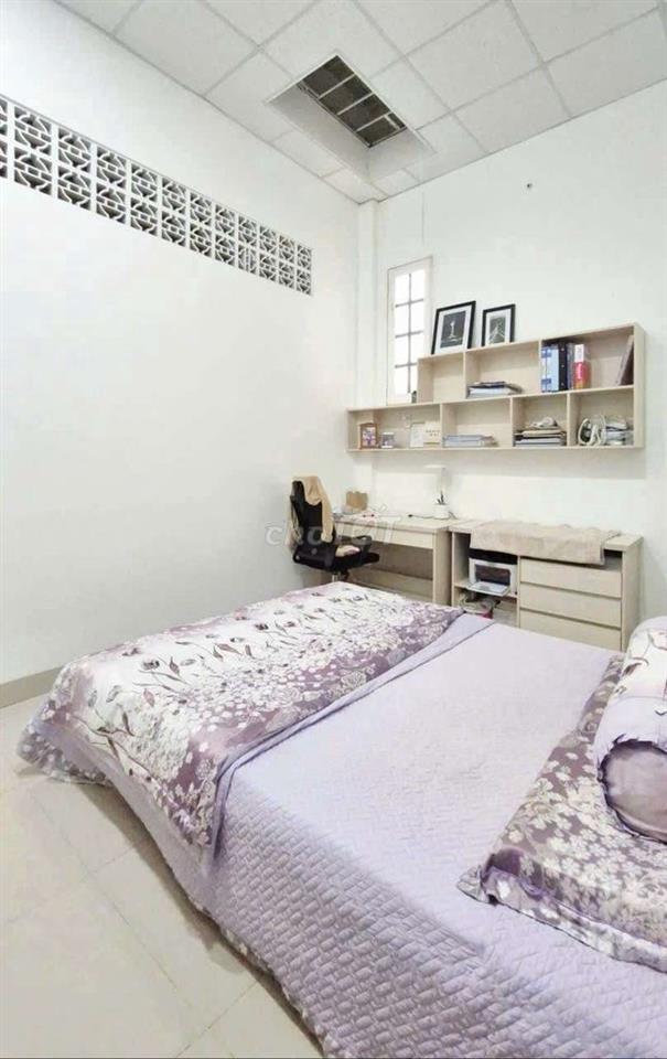 Giảm 300 Triệu - Nhà Trệt Đẹp -  2 Phòng Ngủ - Gần Bệnh Viện Nhi Đồng