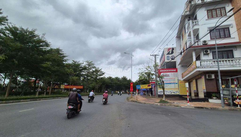 BÁN NHÀ TRỆT LỮNG LẦU - ĐƯỜNG TRẦN VĂN SẮC - GẦN BỆNH VIỆN HOÀN MỸ