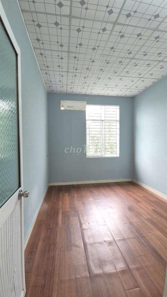CHO THUÊ NHÀ TRỆT LẦU - 4 PHÒNG NGỦ - KDC HOÀNG QUÂN - GIÁ 4 TRIỆU