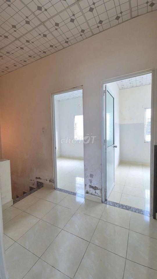 CHO THUÊ NHÀ TRỆT LẦU - 4 PHÒNG NGỦ - KDC HOÀNG QUÂN - GIÁ 4 TRIỆU