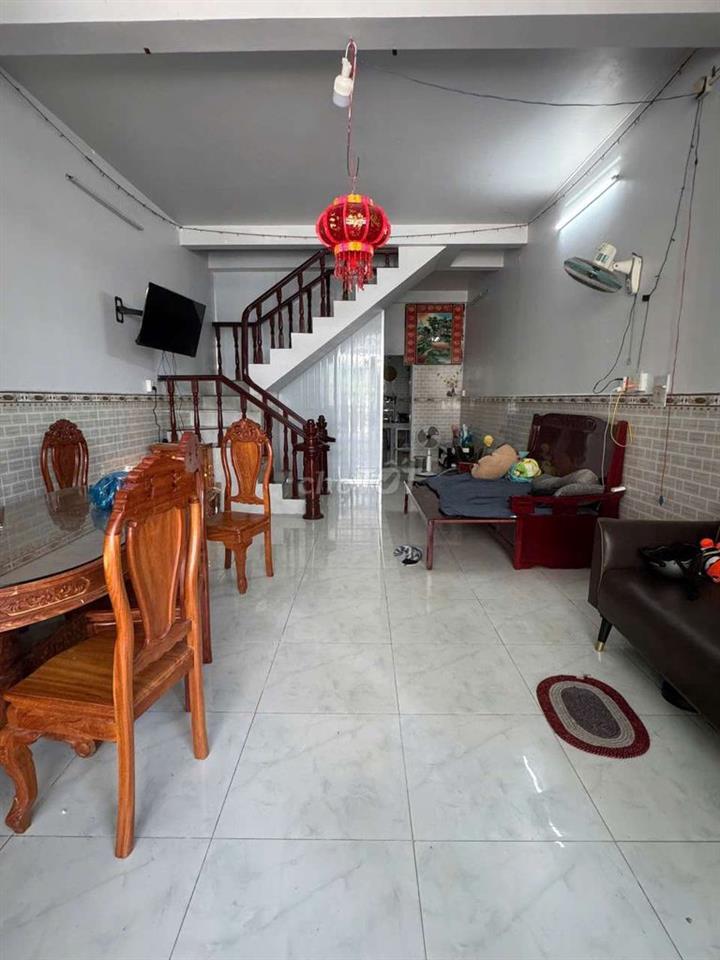 NHÀ TRỆT LẦU - TRỤC CHÍNH - KDC HOÀNG QUÂN CẦN THƠ - GẦN TRƯỜNG CĐ FPT