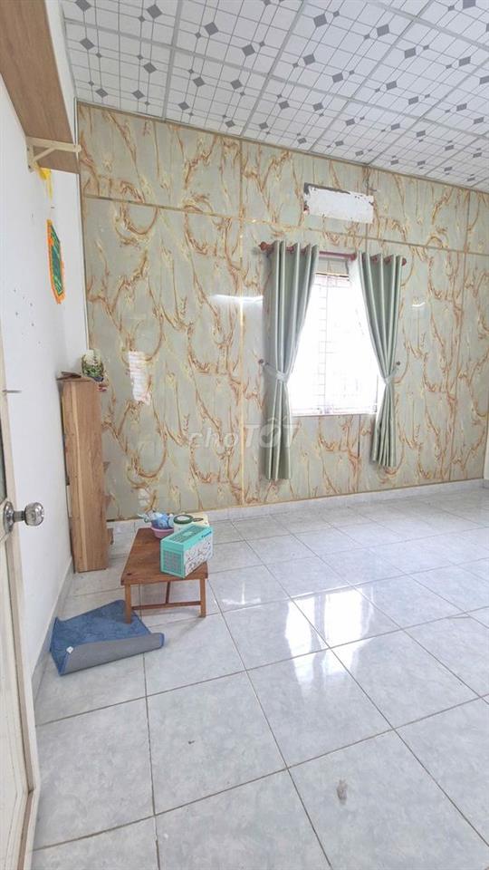 CẦN RA NHANH - NHÀ 1T1L KDC HOÀNG QUÂN - SỔ HỒNG - GẦN TRƯỜNG FPT