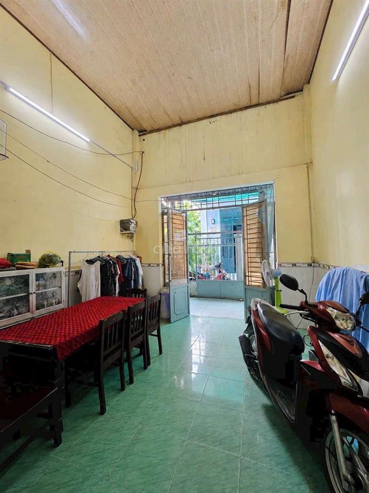 nhà giá rẻ chỉ hơn 1 tỷ xíu