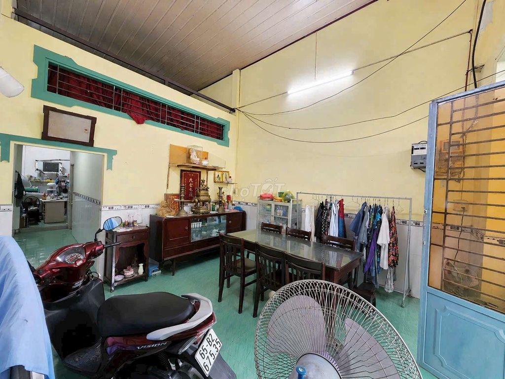 nhà giá rẻ chỉ hơn 1 tỷ xíu
