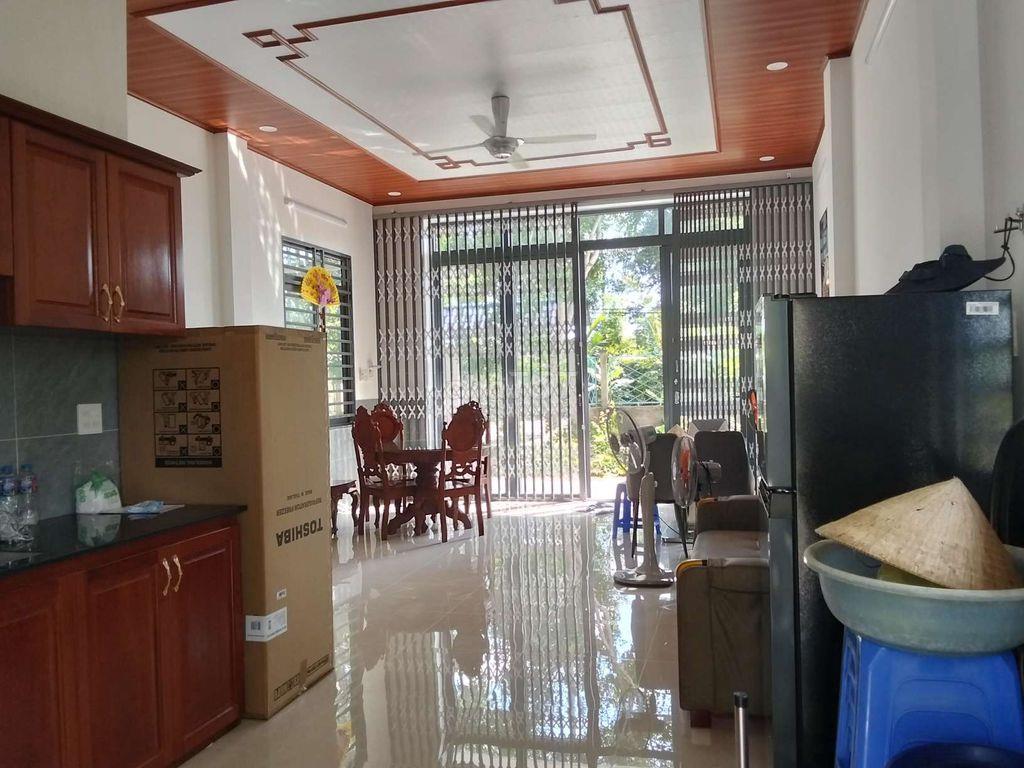 Cho thuê đất (làng bè du lịch cũ)