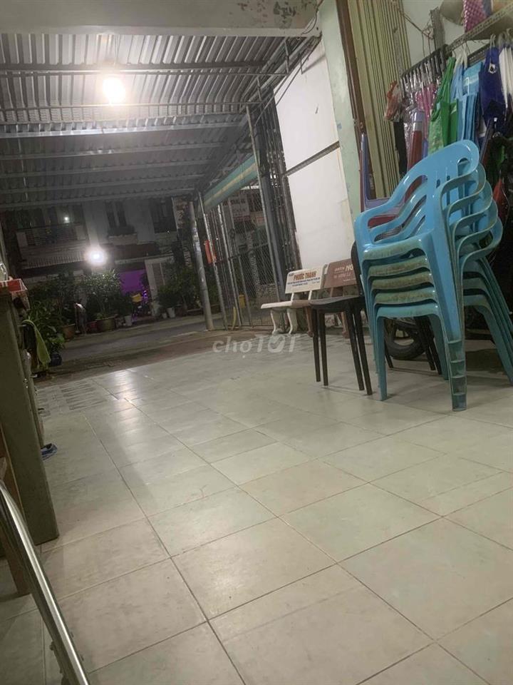 nhà bán khu 586