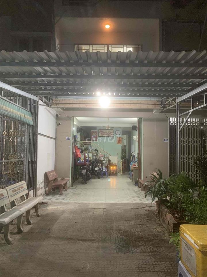 nhà bán khu 586