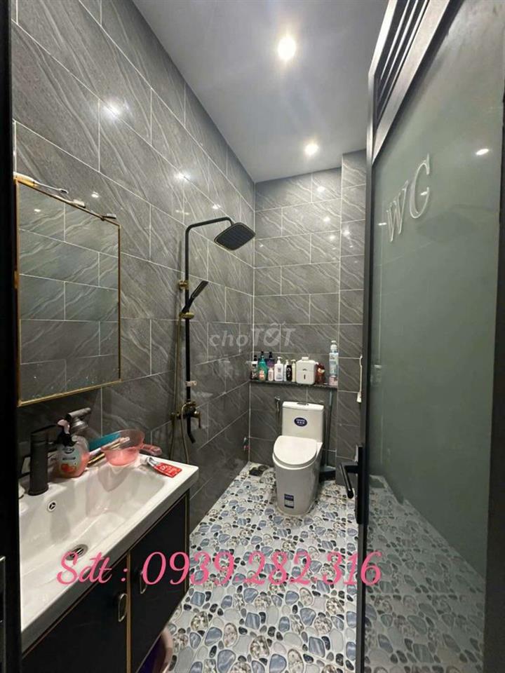 Nhà Hẻm 51