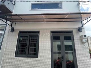 BÁN NHÀ TRỆT LỬNG MỚI
