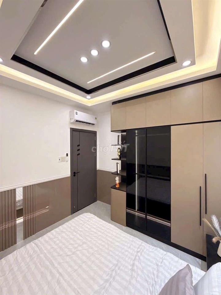 NHÀ PHỐ LUXURY 1 TRỆT 1 LẦU