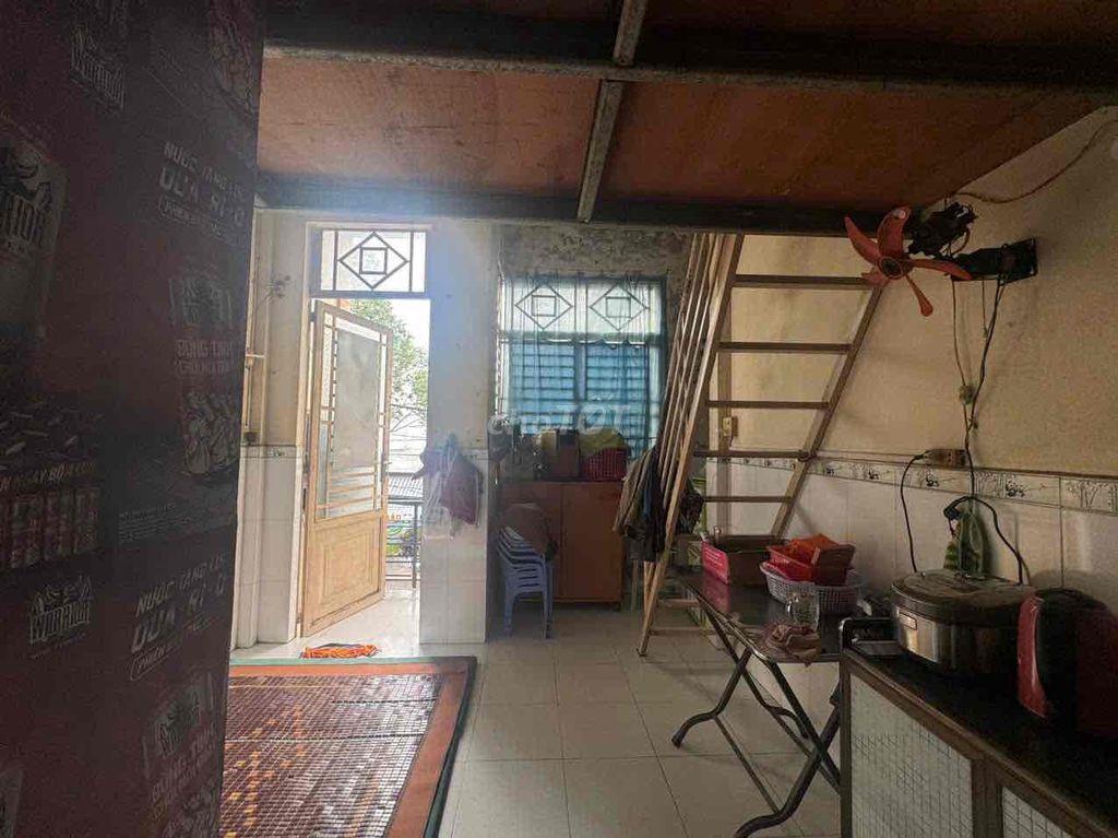 Bán nhà siêu nhỏ MT Trần Việt Châu