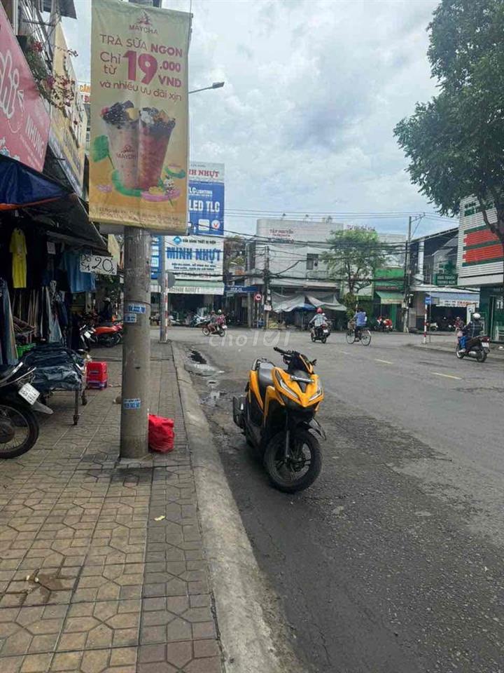 Bán nhà siêu nhỏ MT Trần Việt Châu
