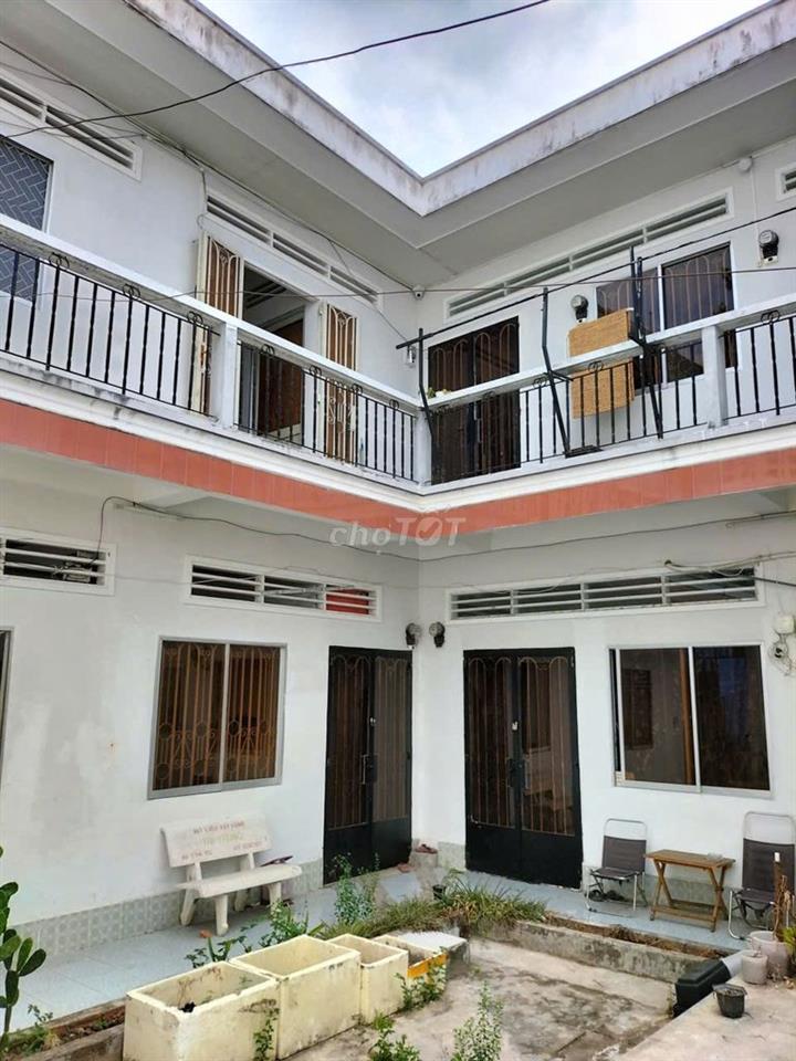 Nhà trệt, lầu hẻm 184 Nguyễn Thị Minh Khai thông qua Mạc Thiên Tích