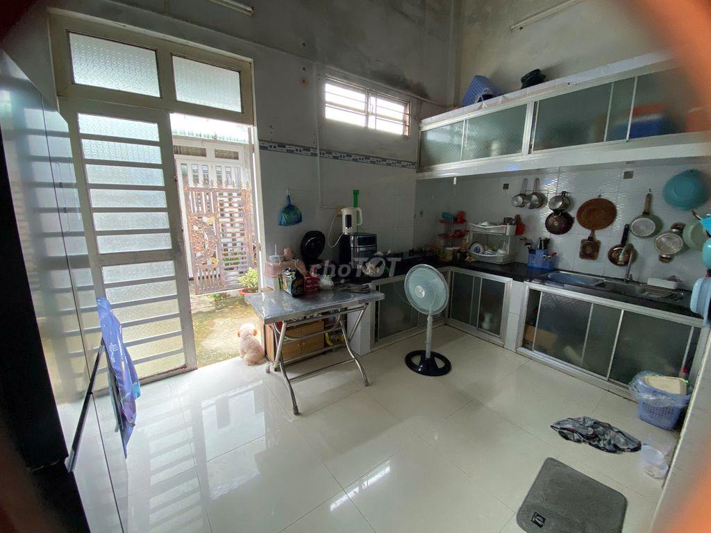 Bán nhà hẻm xe hơi, khu dân cư thành công, nhà góc 2 mặt tiền