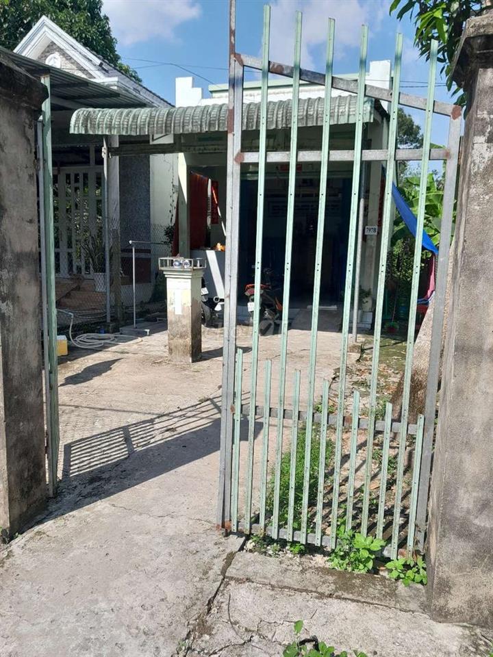 cần bán nhà cấp 4
