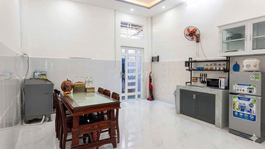 NHÀ TRỤC CHÍNH ĐƯỜNG SỐ 1 - KDC 923 - P.AN BÌNH - Tp.CẦN THƠ