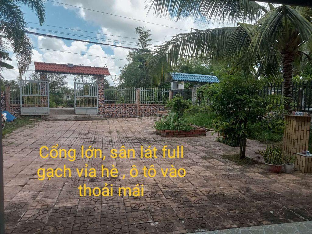 CHÍNH CHỦ BÁN NHÀ CẤP 4, 710M vuông , ( 200M THỔ CƯ ,510M CLN)  3,9 TỶ