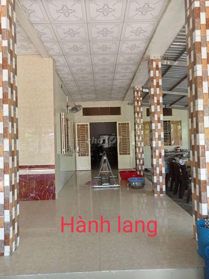 CHÍNH CHỦ BÁN NHÀ CẤP 4, 710M vuông , ( 200M THỔ CƯ ,510M CLN)  3,9 TỶ