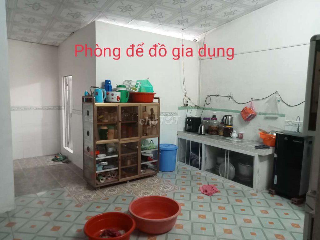CHÍNH CHỦ BÁN NHÀ CẤP 4, 710M vuông , ( 200M THỔ CƯ ,510M CLN)  3,9 TỶ