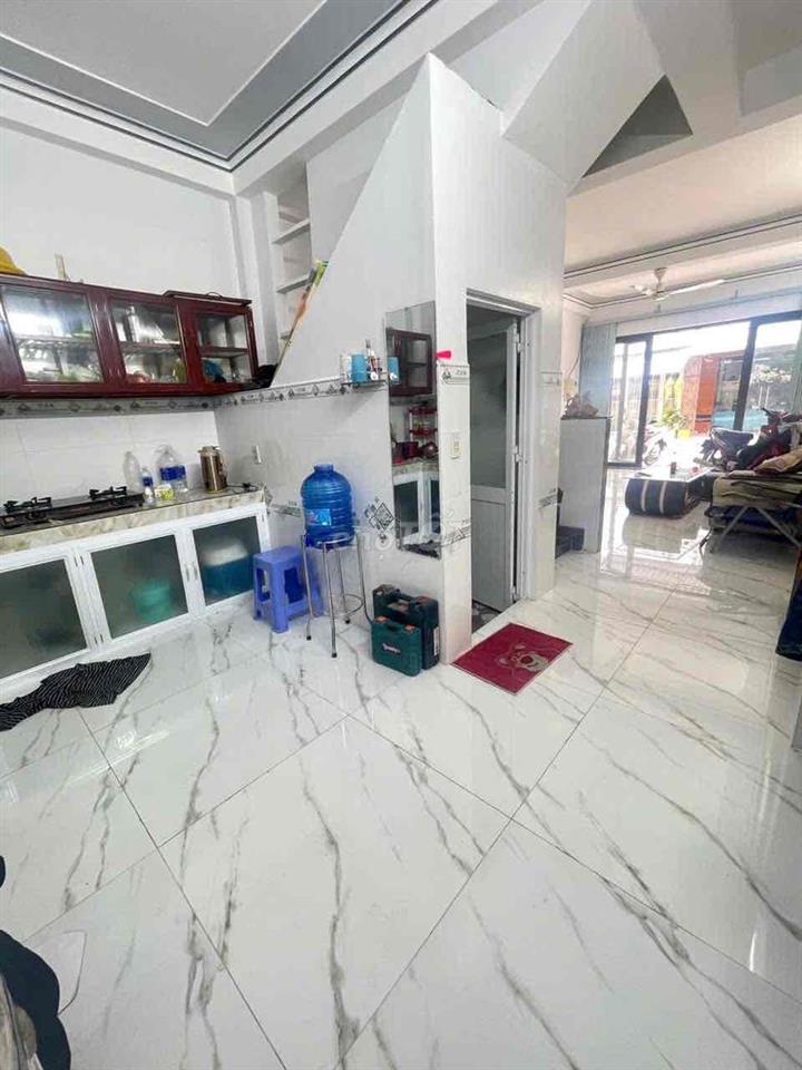 Nhà 1 Trệt 2 lầu  mới KDC An Khánh 3pn + phòng thờ Gần Chợ