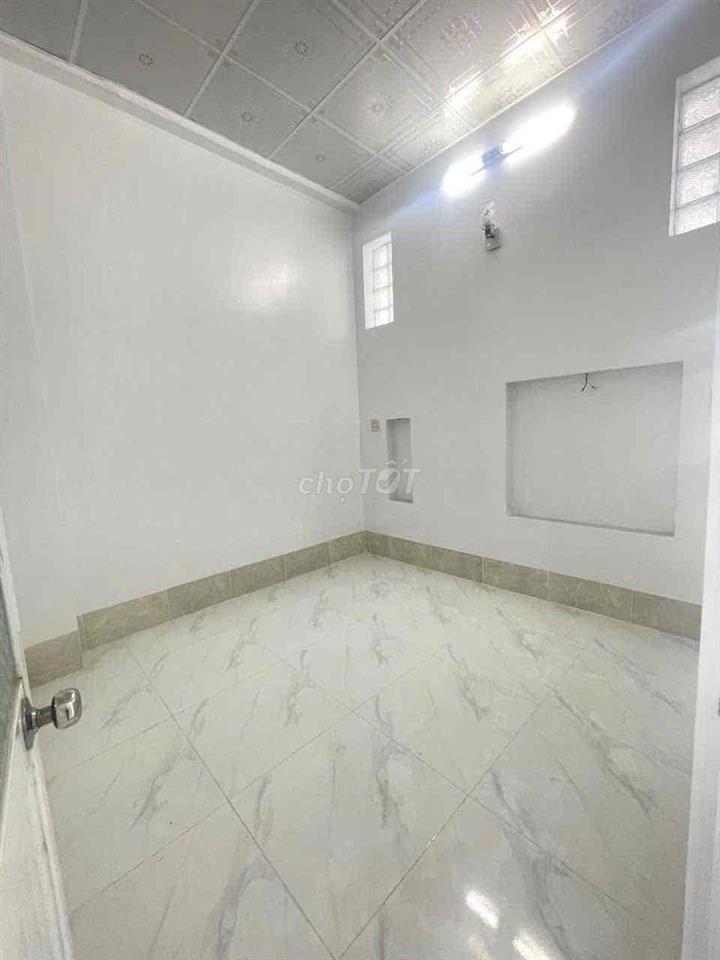 Nhà 1 Trệt 2 lầu  mới KDC An Khánh 3pn + phòng thờ Gần Chợ