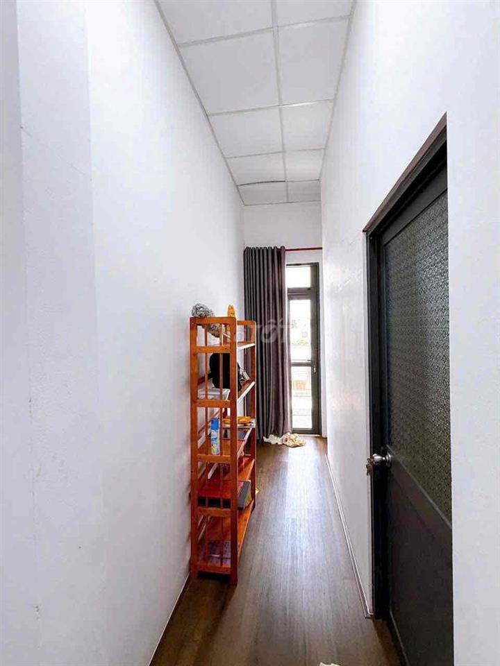 Nhà 2pn 2wc mới KDC Thành Giao