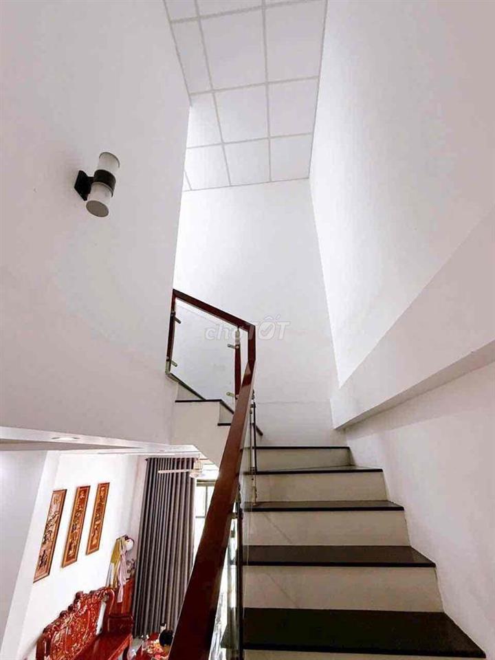 Nhà 2pn 2wc mới KDC Thành Giao