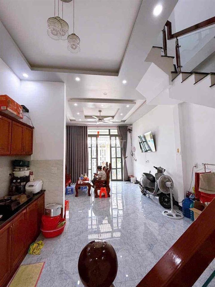Nhà 2pn 2wc mới KDC Thành Giao