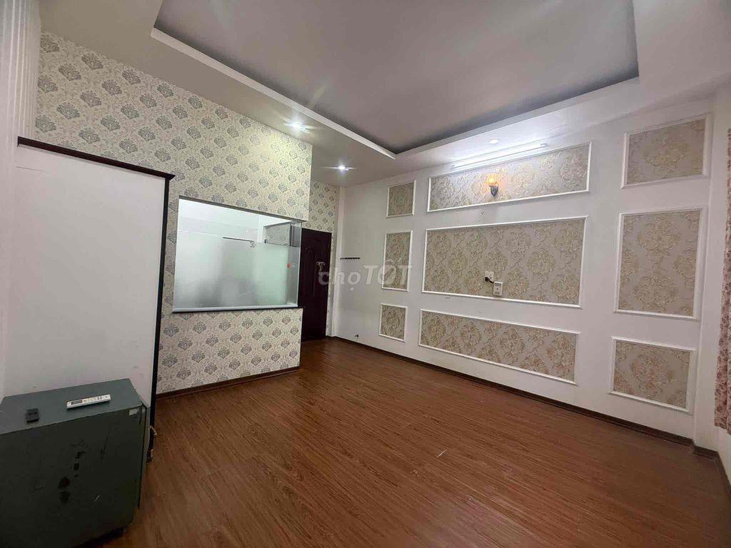 Nhà 4pn 4wc KDC Hưng Phú 1