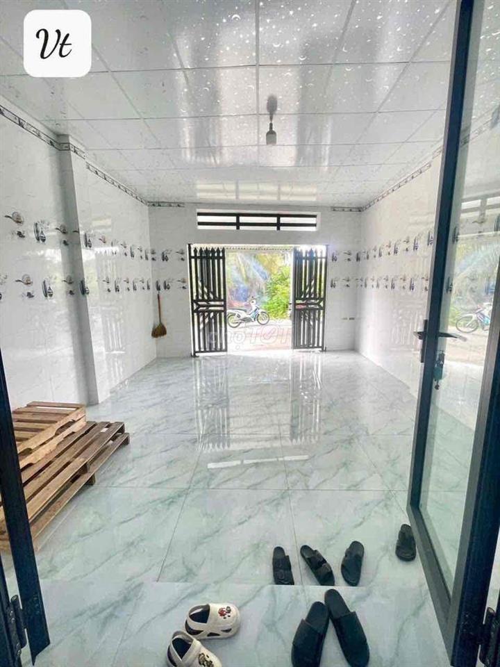 Nhà 3pn mới 99% gần Đền Hùng