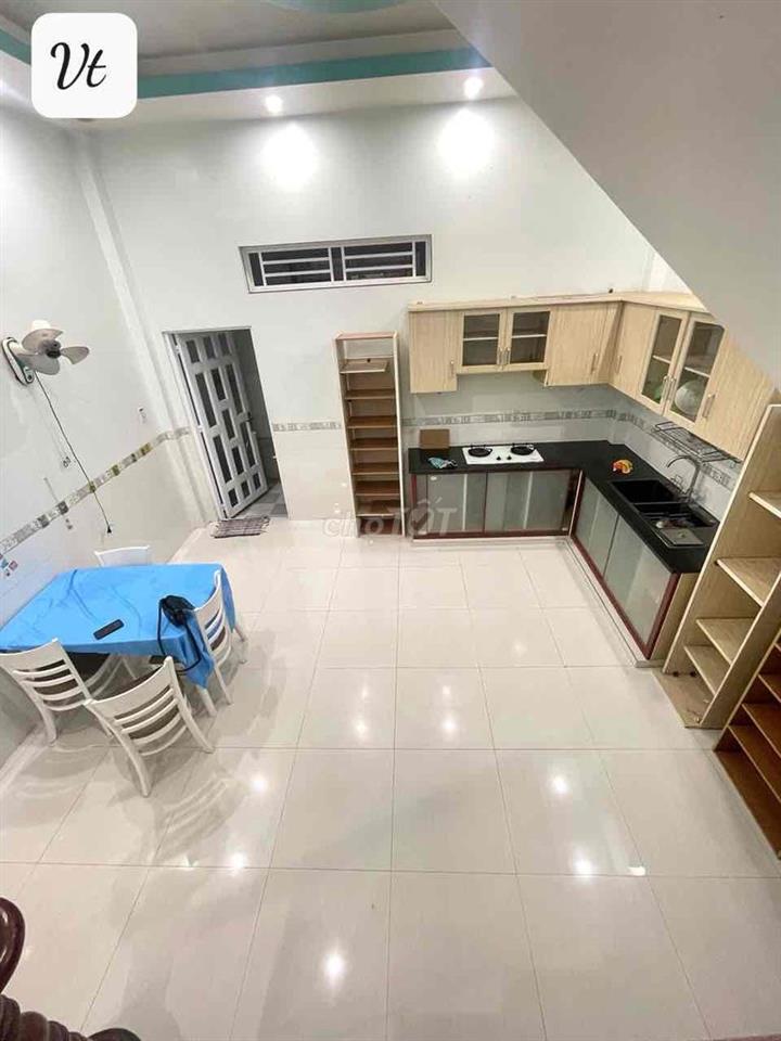 Nhà gần ĐHYD 2pn 2máy lạnh 2 wc