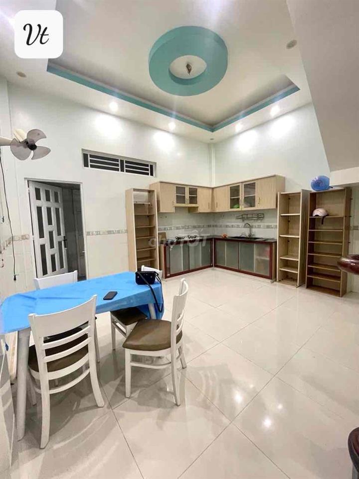 Nhà gần ĐHYD 2pn 2máy lạnh 2 wc