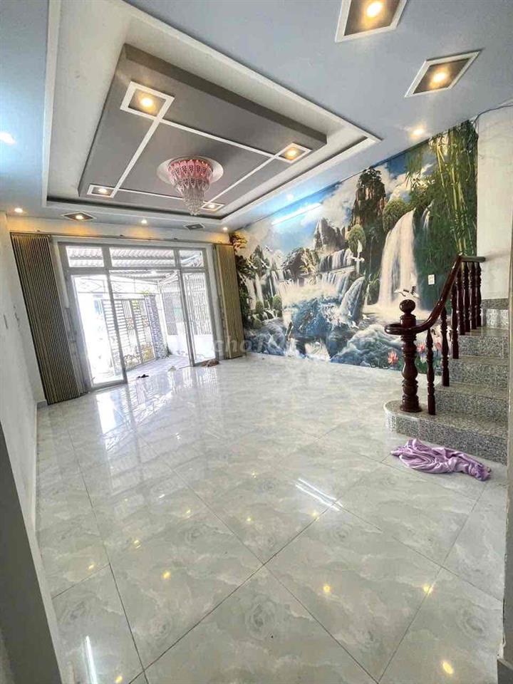 Nhà 2pn 2wc KDC Hoàng Quân