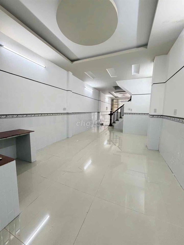 Nhà lầu 2 phòng KDC 91B