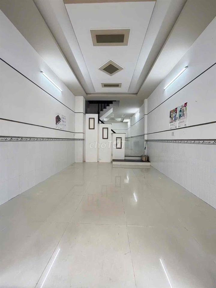 Nhà lầu 2 phòng KDC 91B
