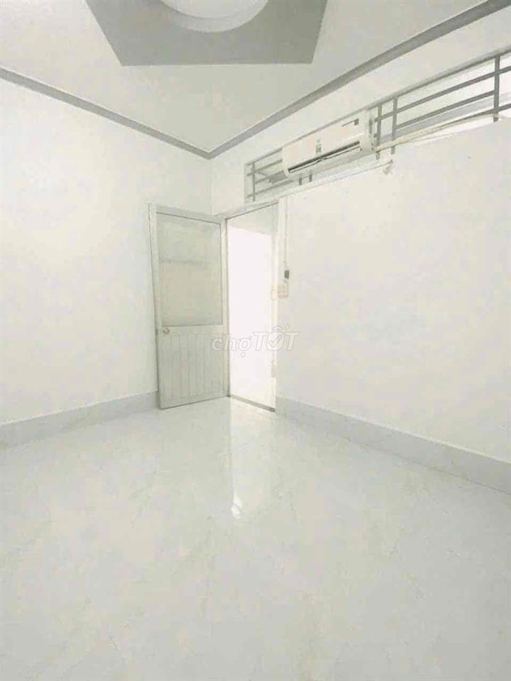 Nhà 2pn 2 máy lạnh hẻm 9 Trần Nam Phú