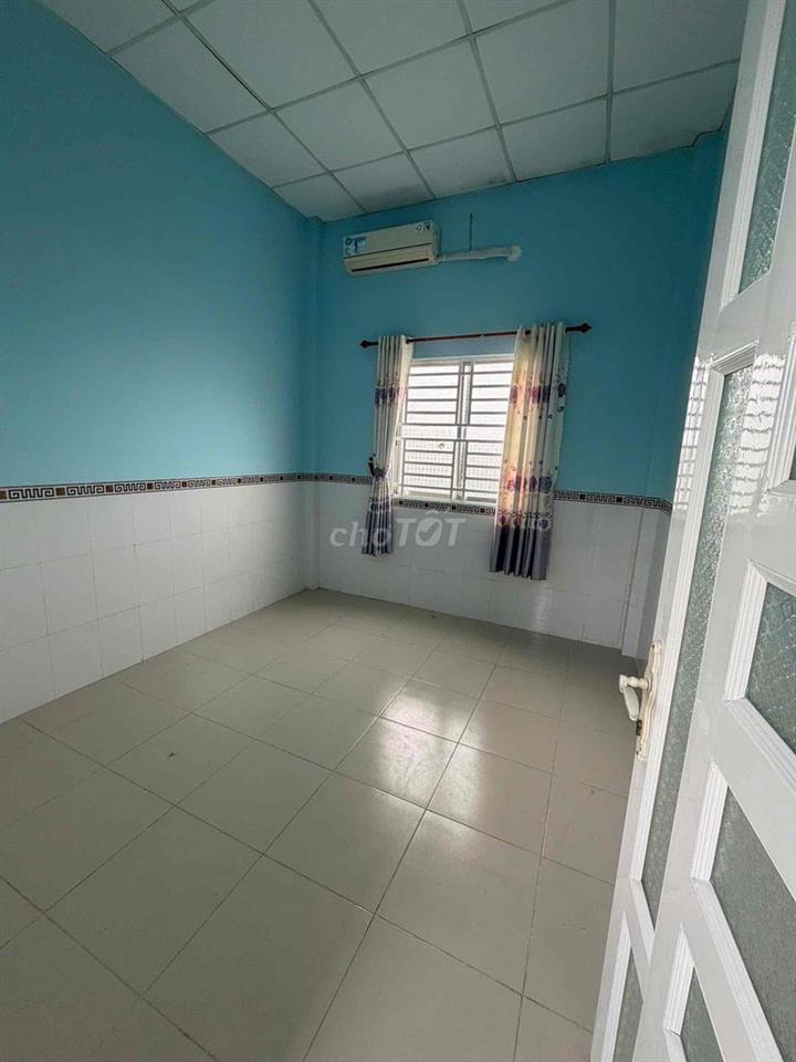 Nhà mới 2 phòng Hẻm Phạm Ngọc Hưng